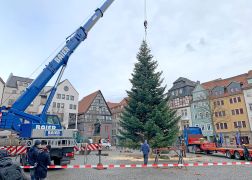Weihnachtsbaum In Jena Aufgestellt 13112021 0018